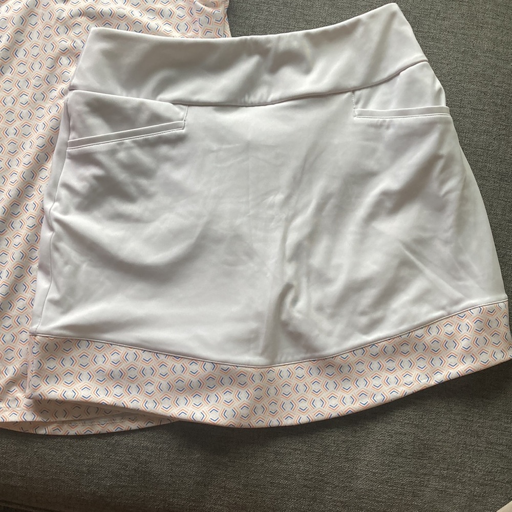 NWT Women’ adidas Ultimate365 golf skirt